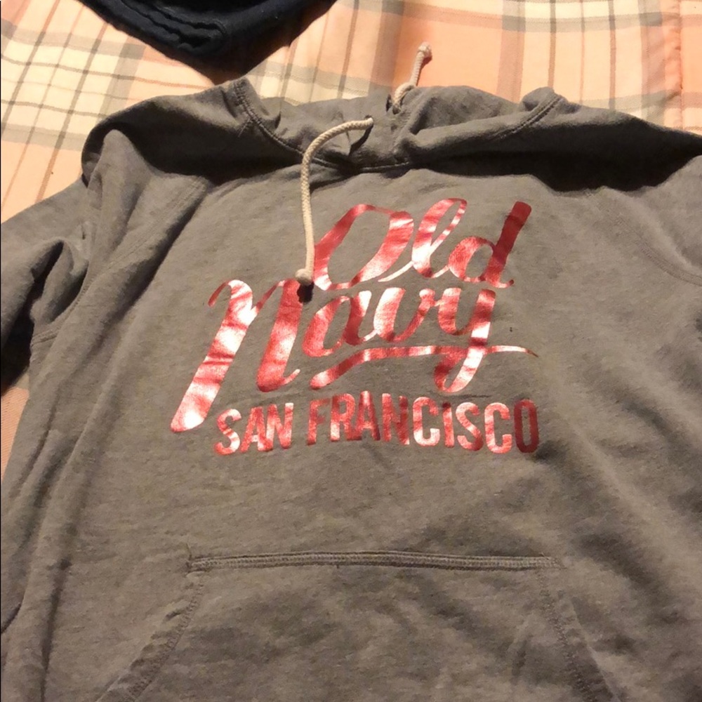 Sweatshirt
